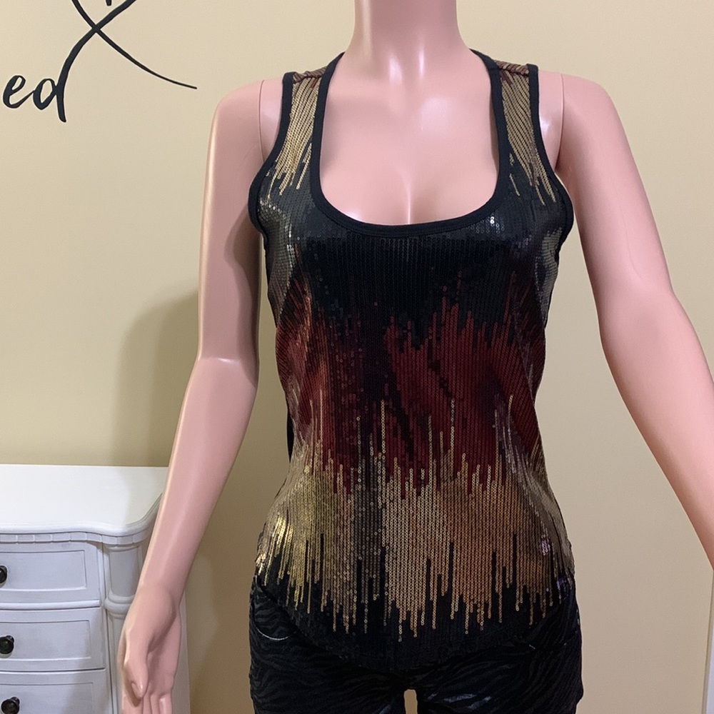 🔥Bisou Bisou Black, Red, & Gold Sequin Tank Top.🔥